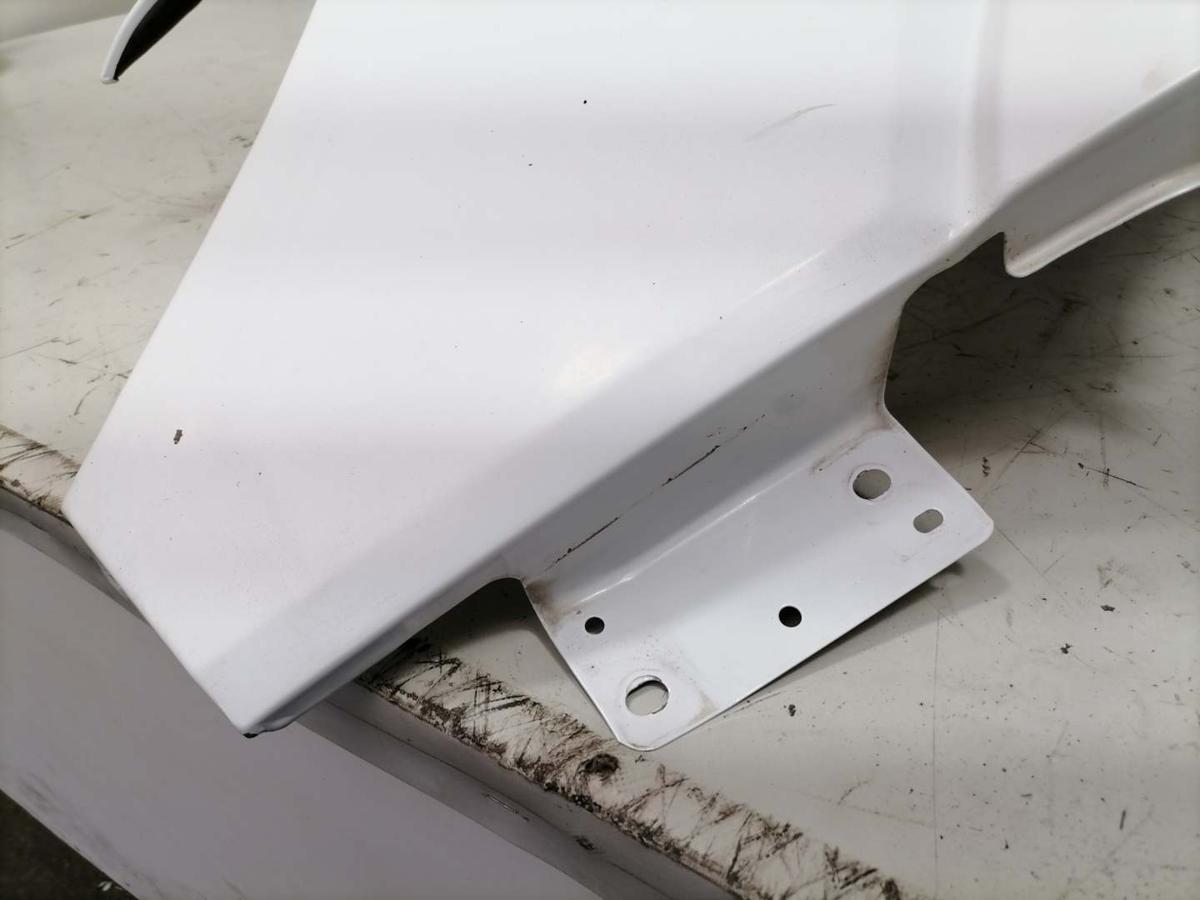 Mercedes Sprinter 906 Boriginal Kotfl&uuml;gel vorn links Wei&szlig; j.2010